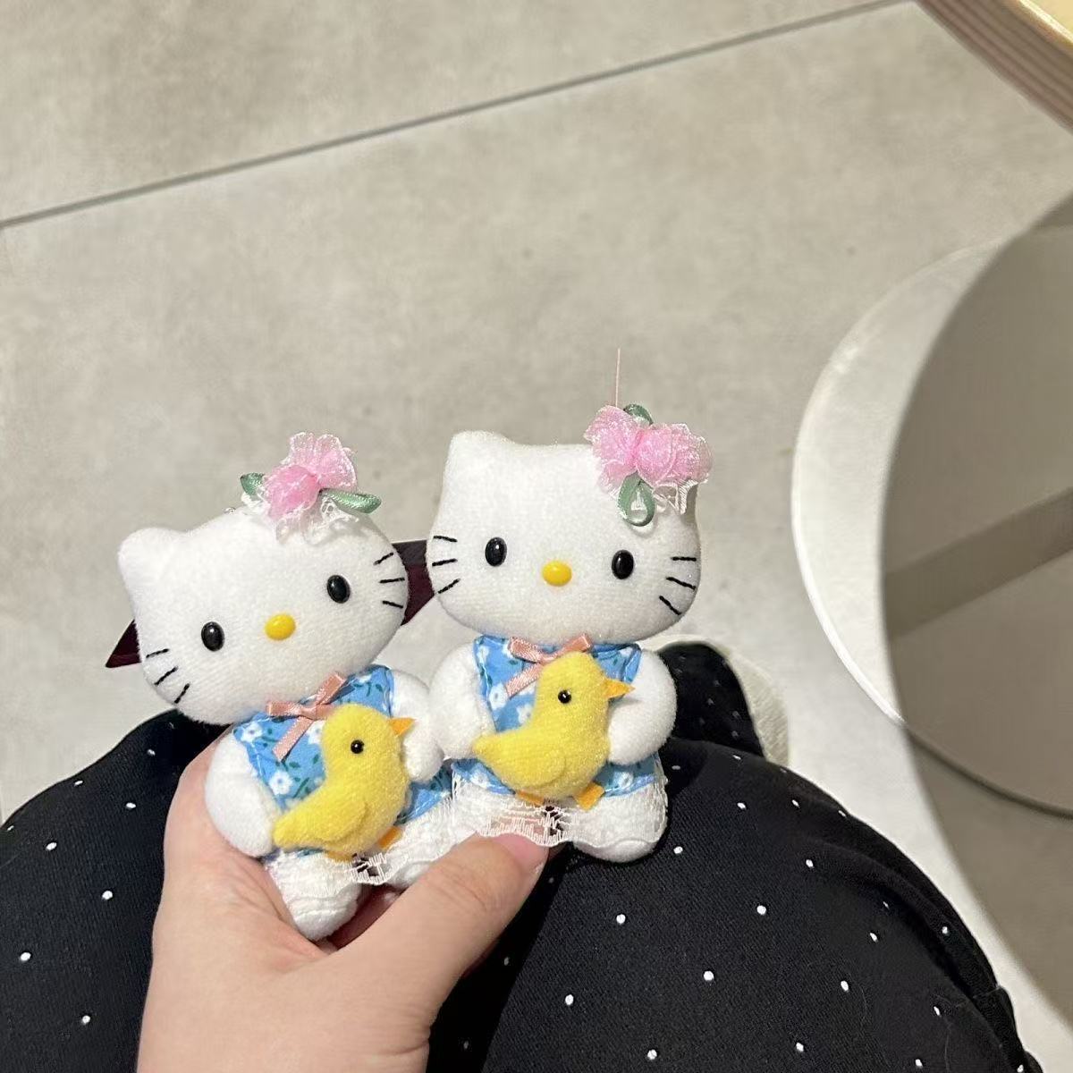 Hello Kitty Hug Duck Floral Dr - Good Floral & Wedding Decor Supply Photos review and price